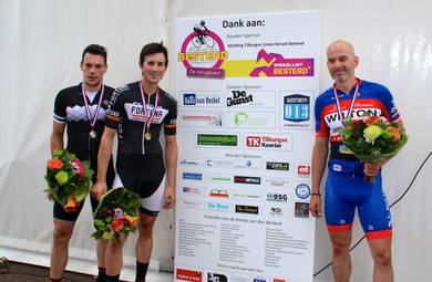 podium-wielerronde-tilburg-den-besterd-2017